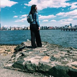 Meet your Posher, Ariana